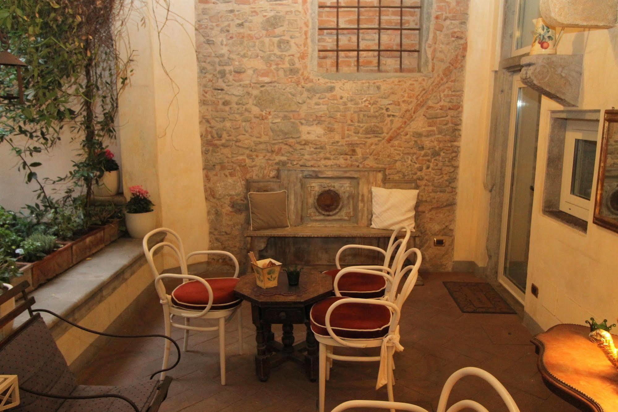 Mr. My Bed and breakfast Florencia